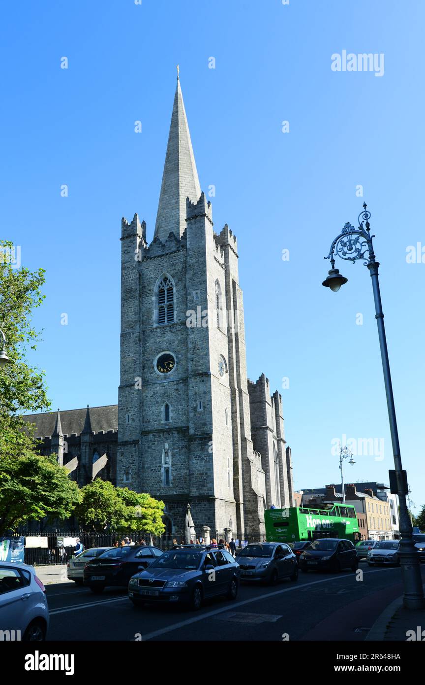 Catedral de San Patricio en Dublín, Irlanda. Foto de stock