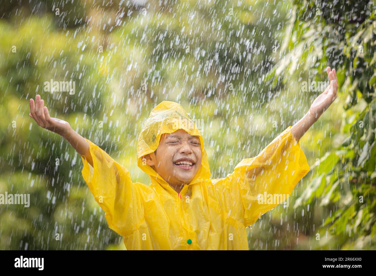Impermeable amarillo online niño