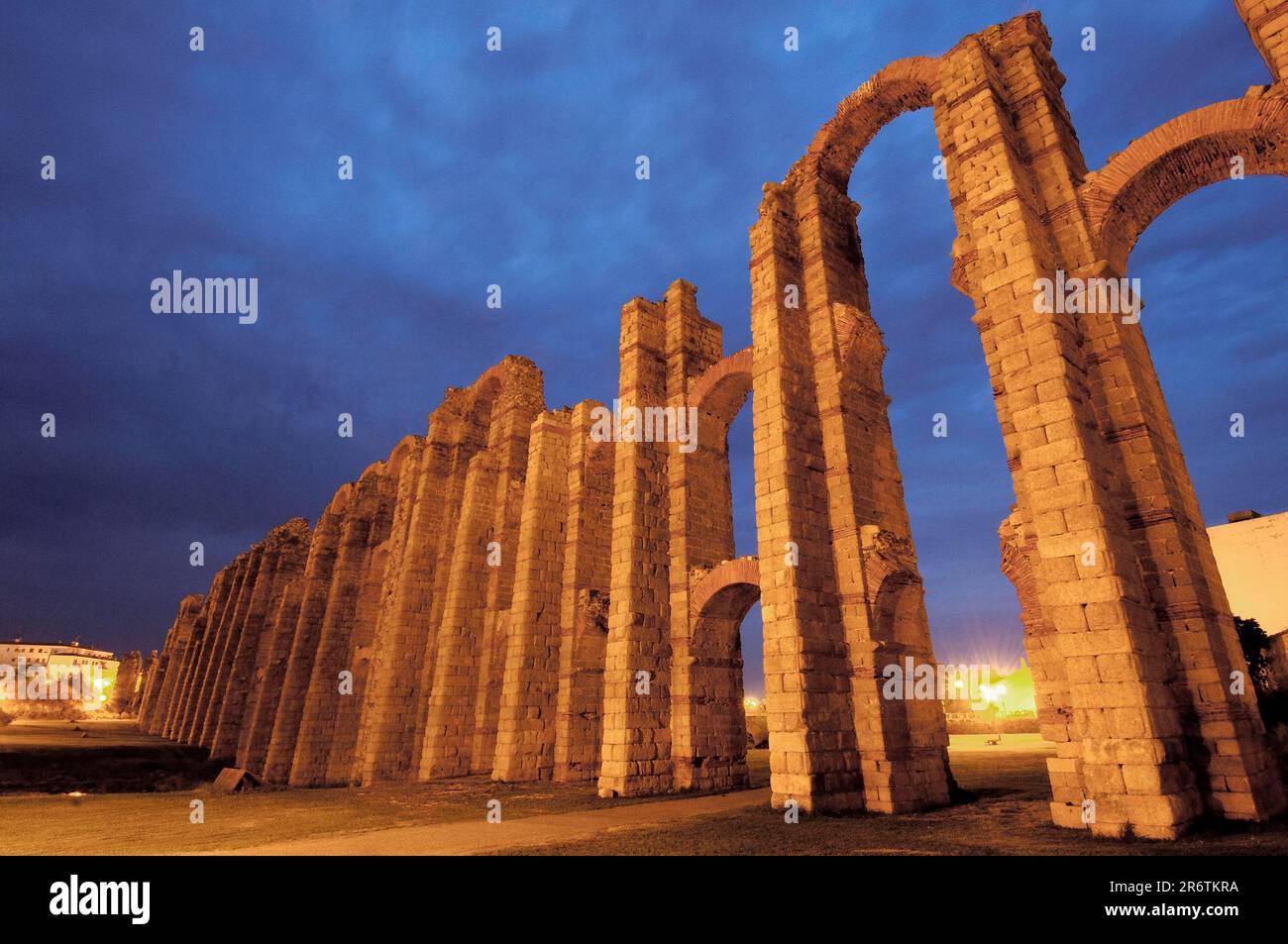 Acueducto de Los Milagros, Acueducto de, Ruta de La Plata, Mérida, Extremadura, Badajoz, España Foto de stock