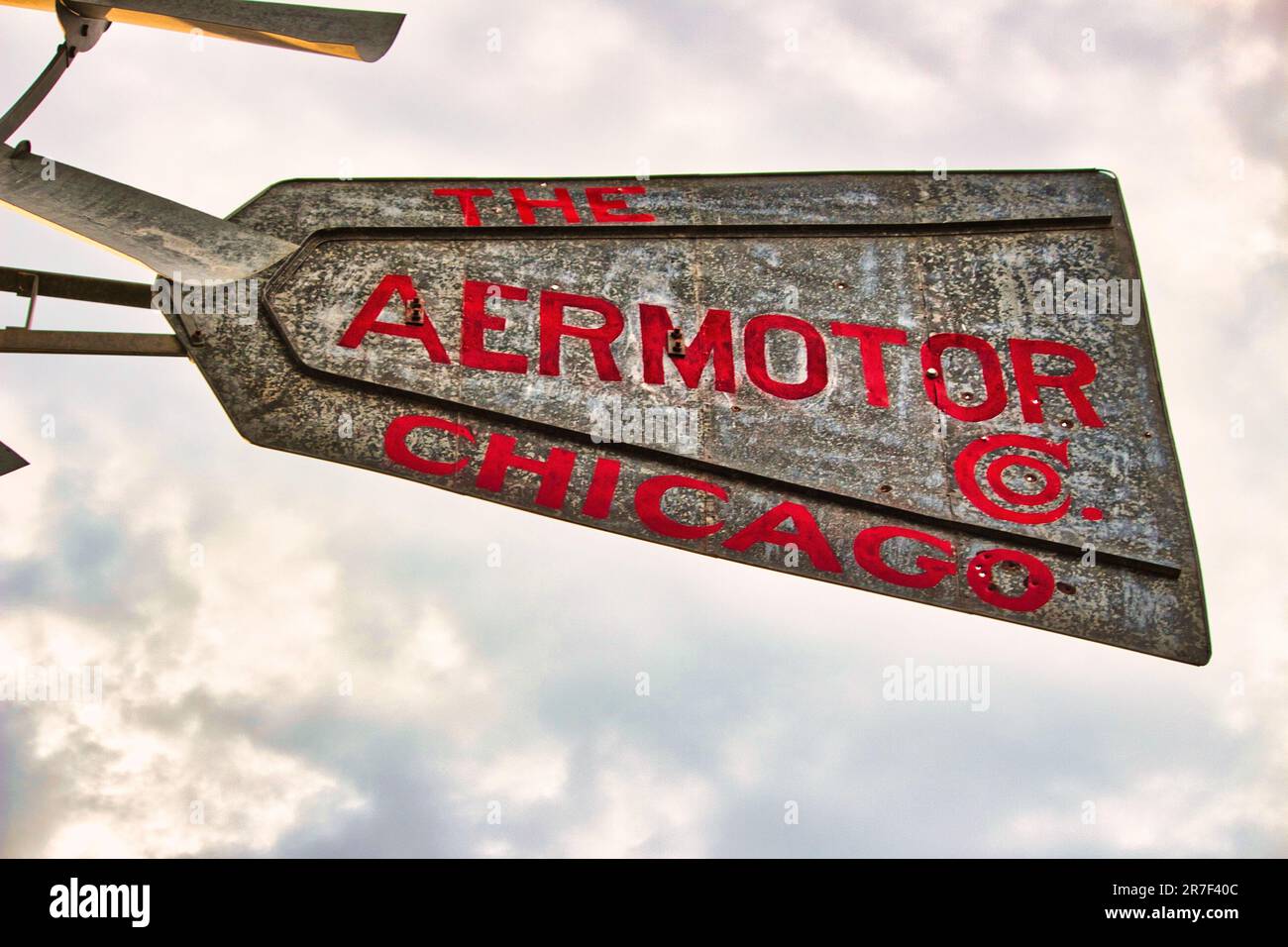 El Molino De Viento Aeromotor De Chicago Imagen editorial - Imagen de  eléctrico, viento: 214955530