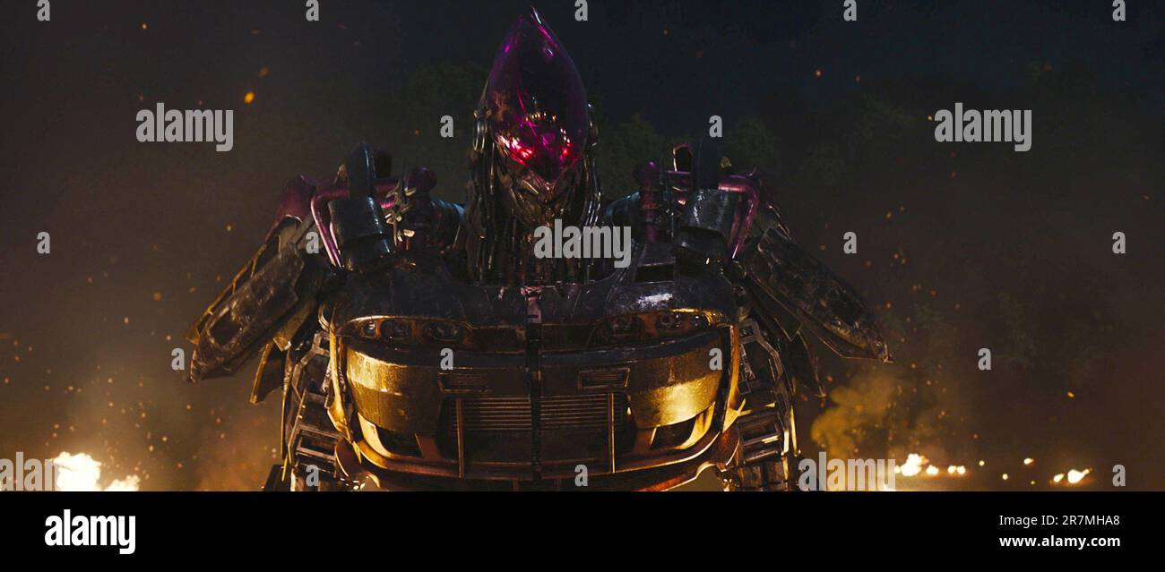 TRANSFORMERS RISE OF THE BEASTS, Nightbird (voz Michaela Jae Rodriguez