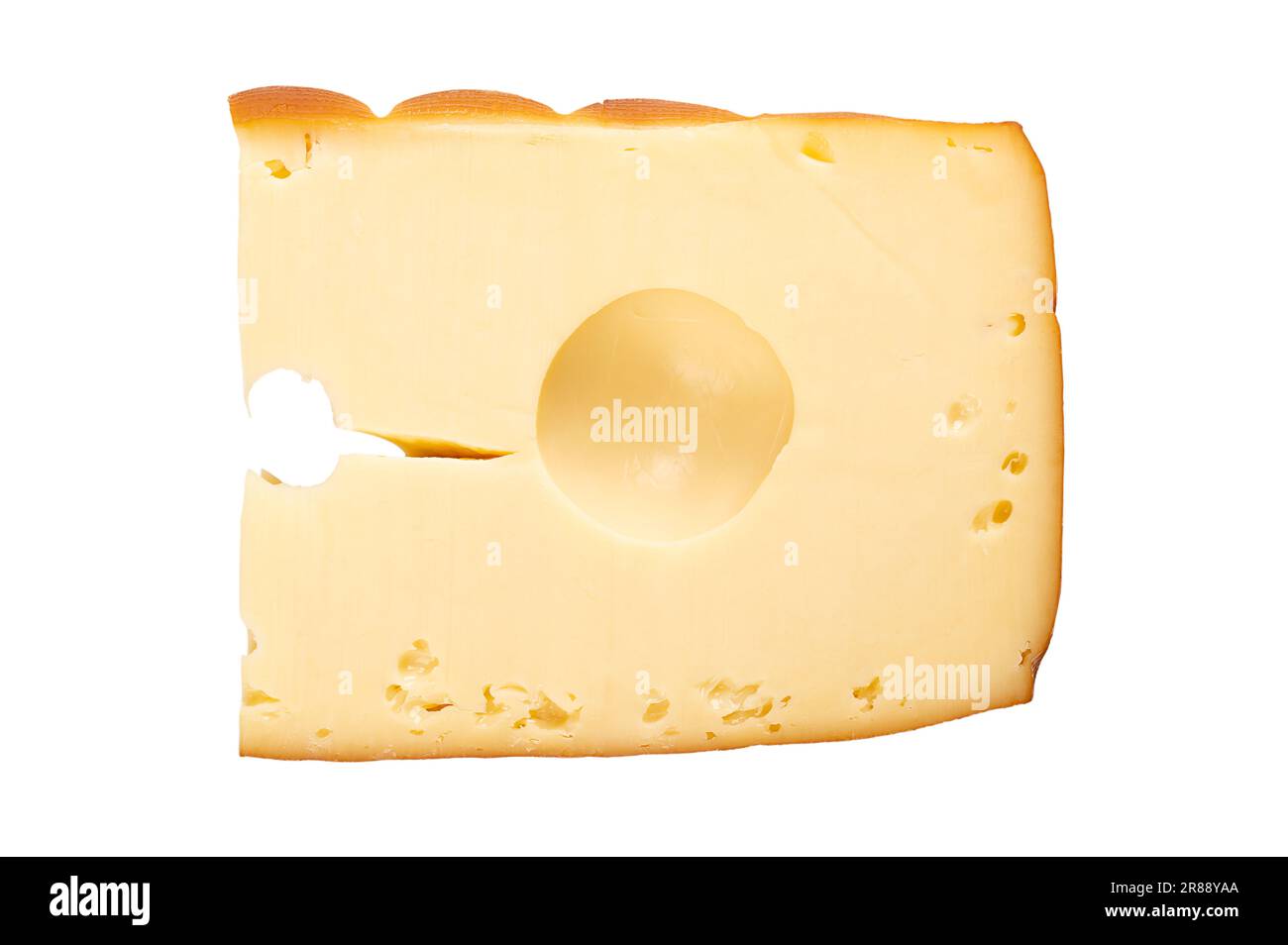 Queso semiduro ahumado con agujeros grandes. Aromático queso Traunstein amarillo de textura suave de Alta Austria, elaborado con leche de vaca madura. Foto de stock