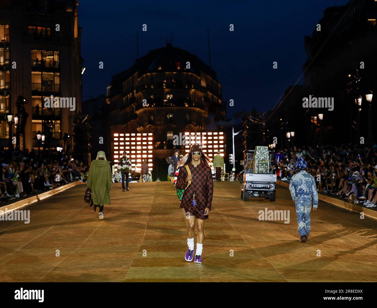 Louis Vuitton: 5 datos sobre el desfile Primavera-Verano 2024