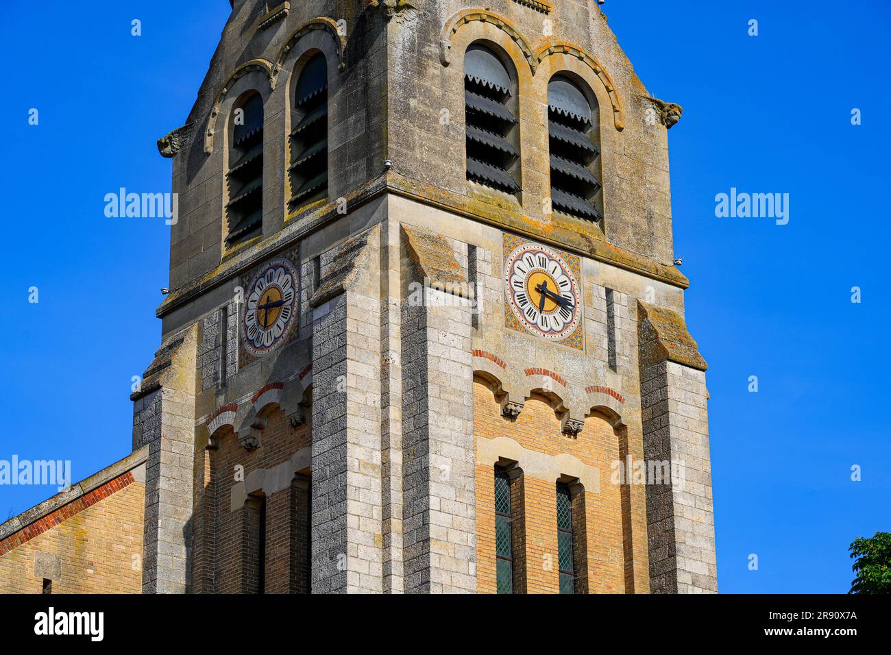 Saint denys sainte foy fotografías e imágenes de alta resolución Alamy