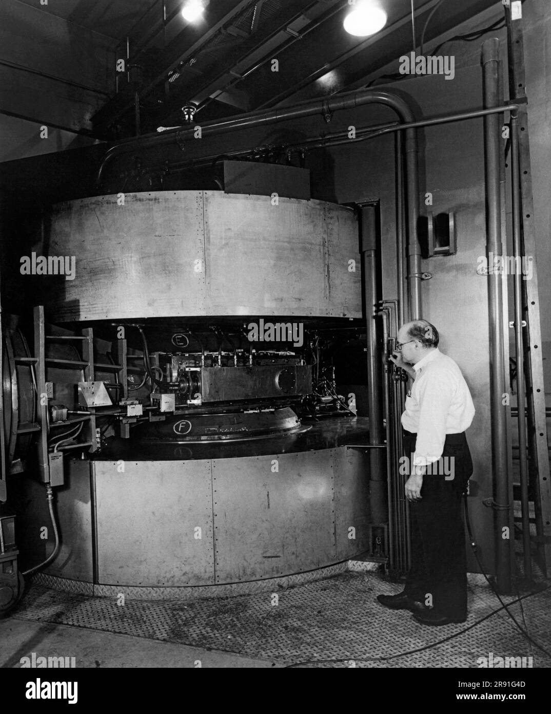 Lemont, Illinois, Líder del Grupo 1952 John Fitzpatick con el nuevo