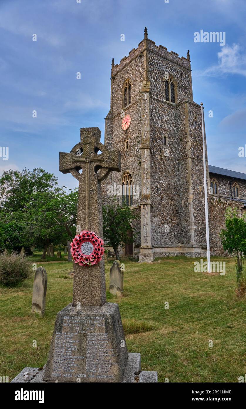 Iglesia de Santa María la Virgen, Brancaster, Norfolk Foto de stock