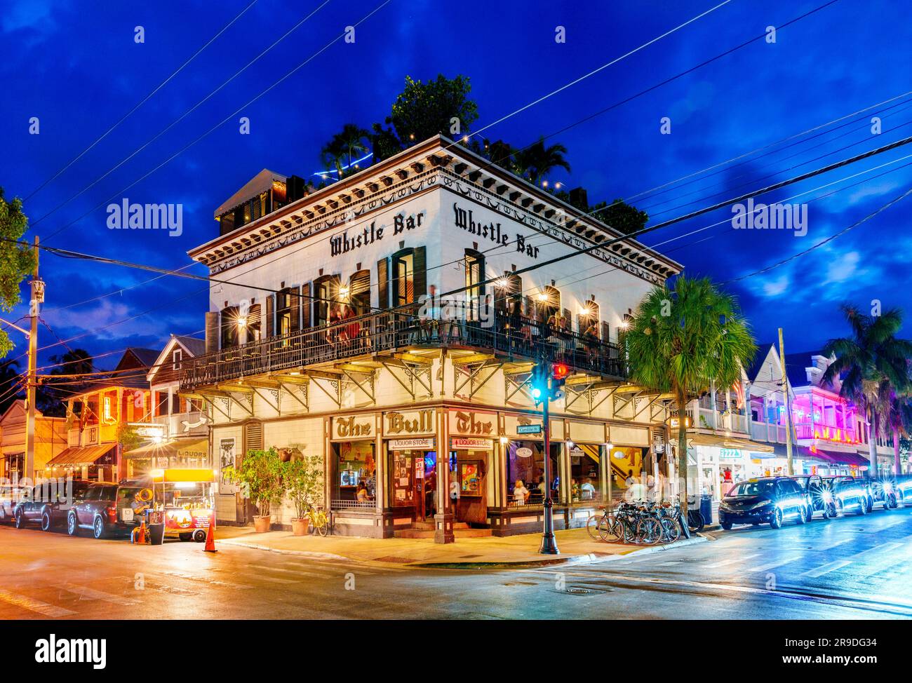 Duval Street, arquitectura típica famosa Key West, Florida, EE.UU Foto de stock