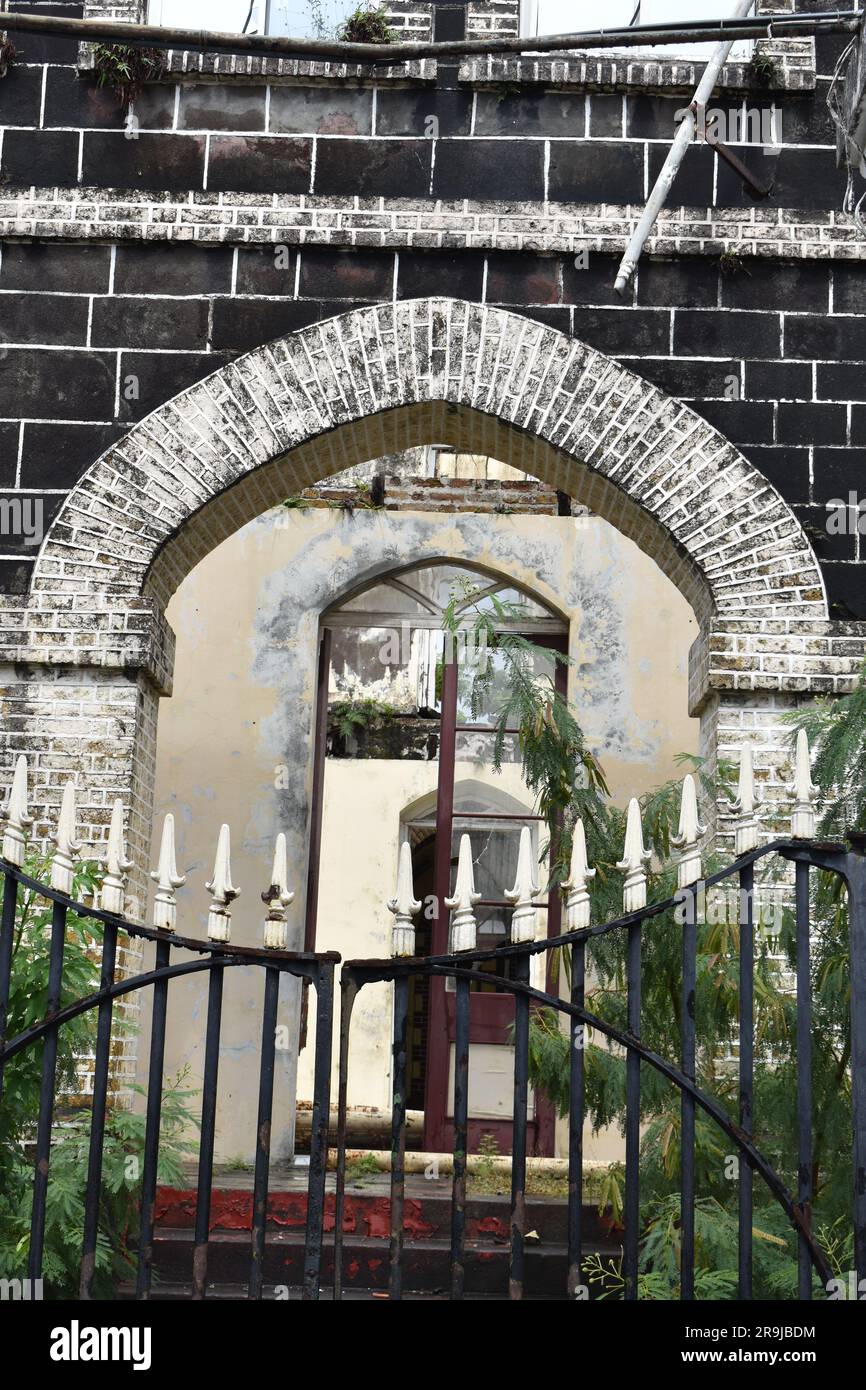 St George's, Grenada - 23 de agosto de 2022 - Antigua Cámara del Parlamento o Casa de York en Church Street. Foto de stock