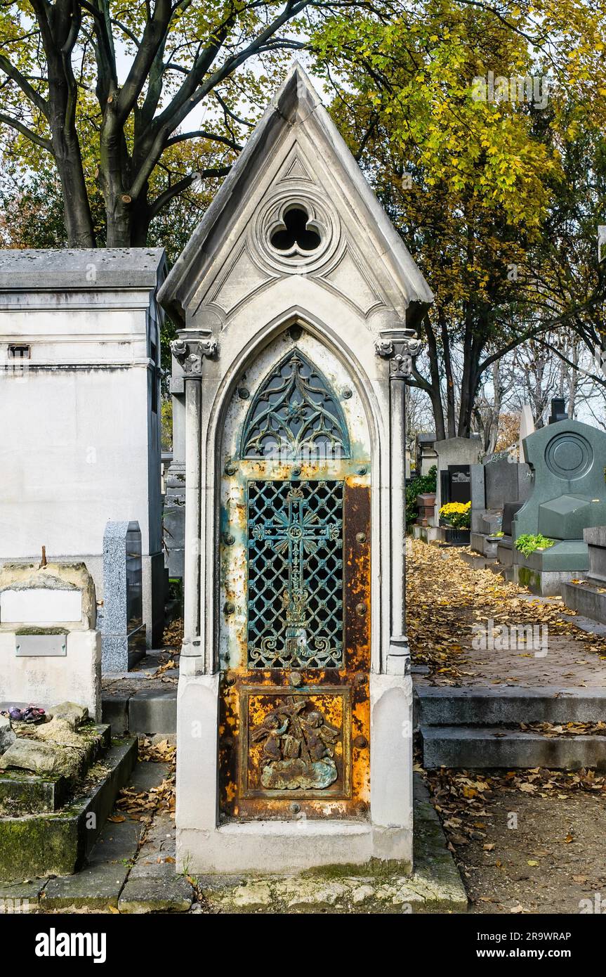 Una vista del Pere Lachaise, el cementerio más famoso con las tumbas de