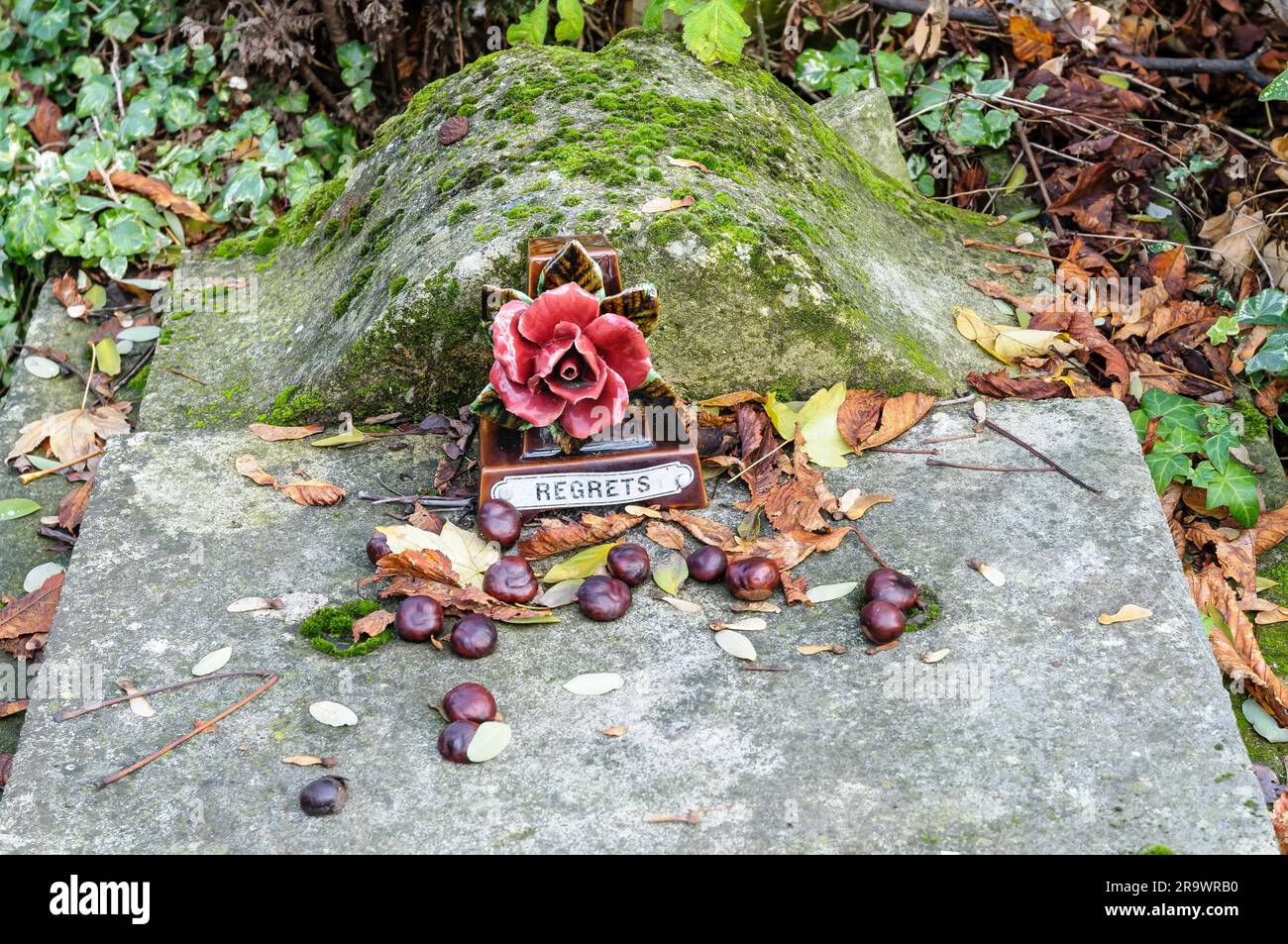 Una vista del Pere Lachaise, el cementerio más famoso con las tumbas de