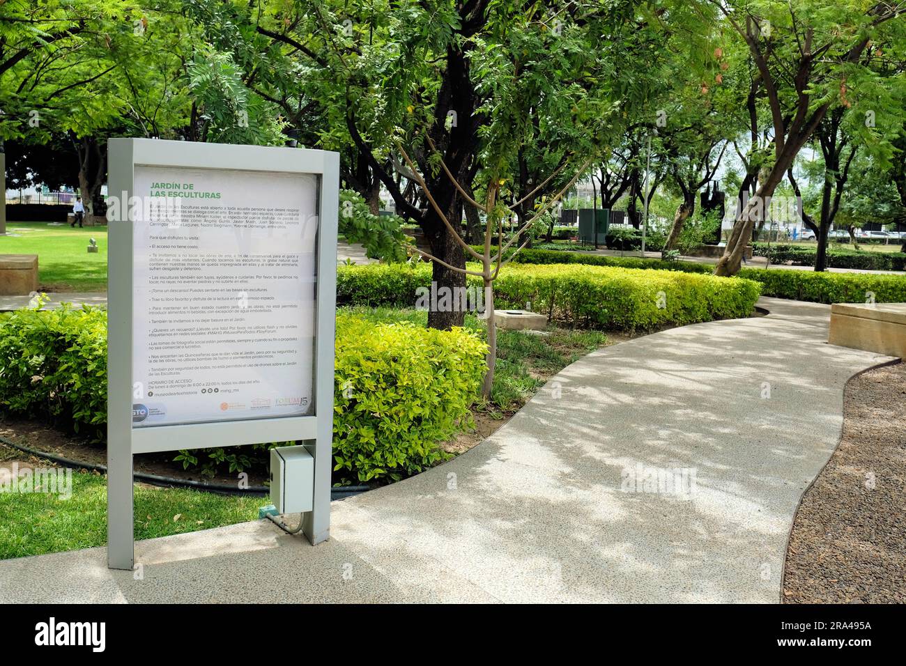 Descripción y reglas del Jardín de las Esculturas, jardín de esculturas