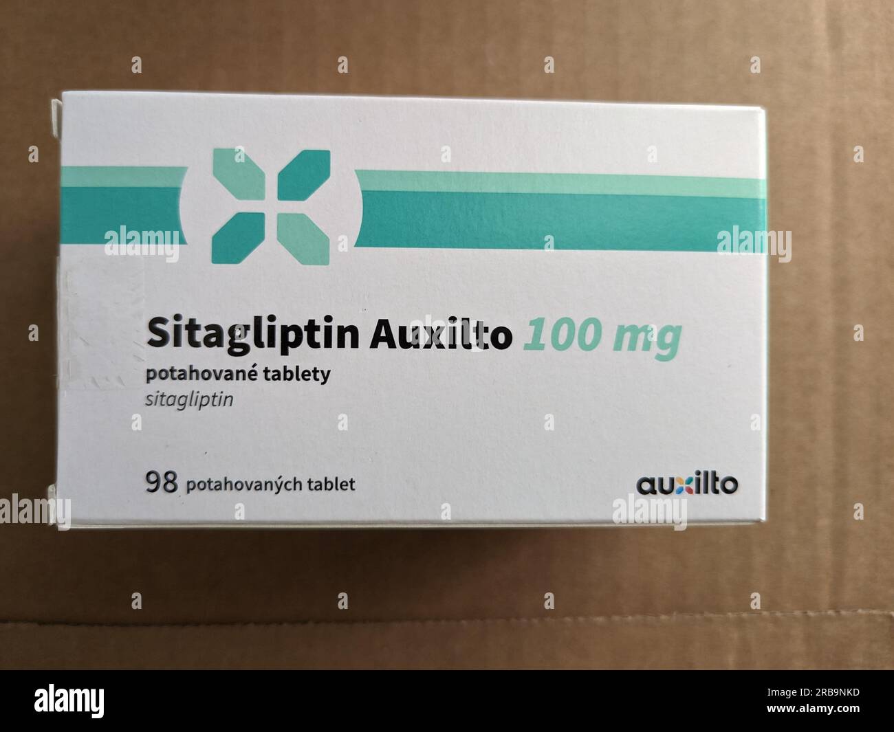SitagliptinAuxilto 100mg. Medicina de caja para la diabetes mellitus