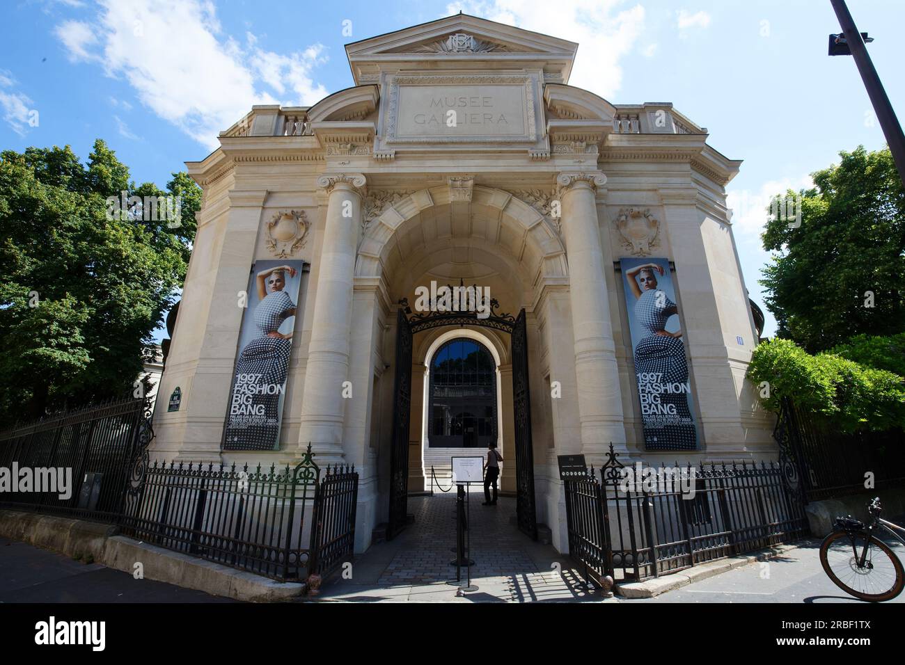 Vista exterior del Palacio Galliera, París, Francia. El Palais Galliera