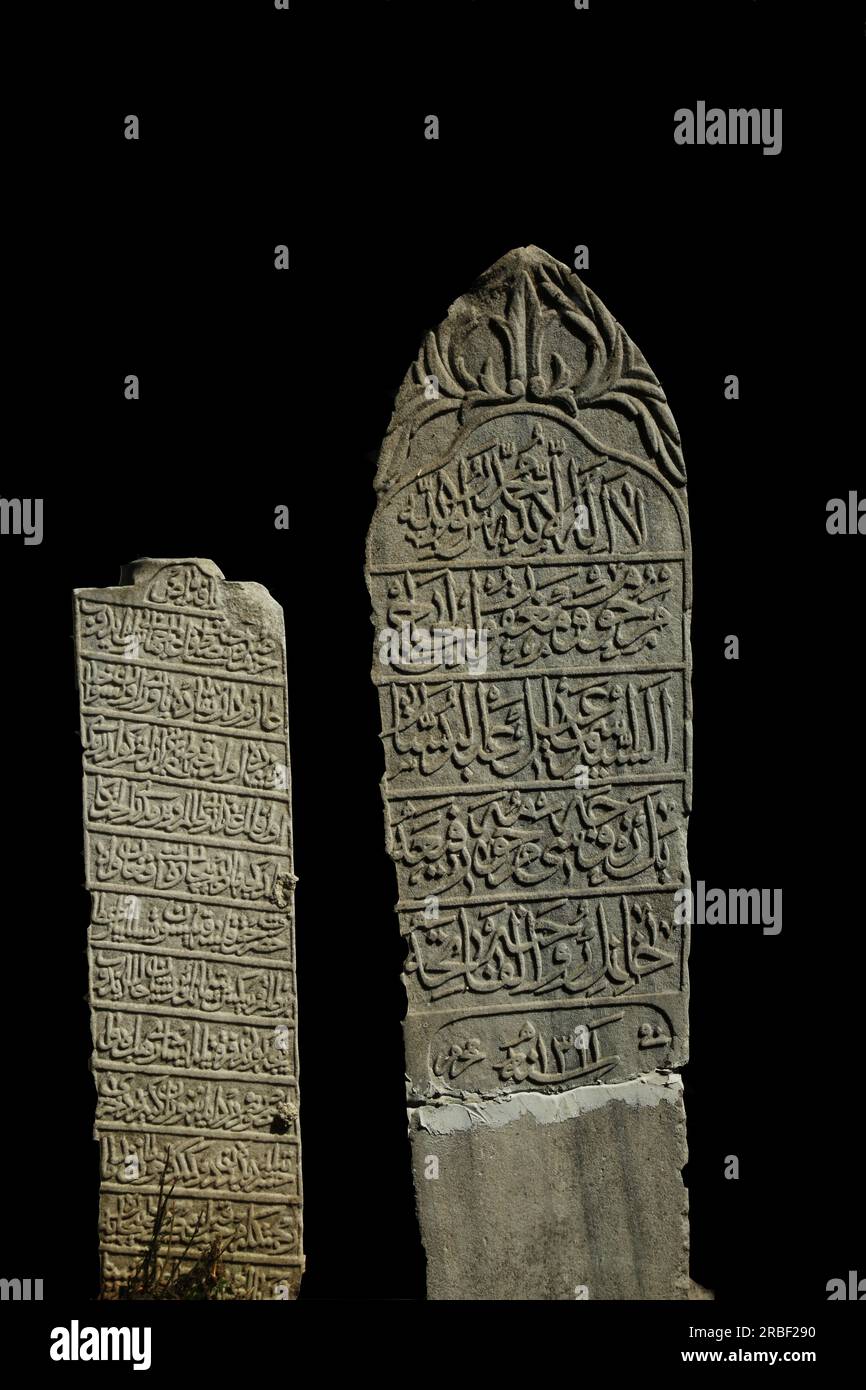 Lápidas históricas del sultán Eyup en el cementerio de la imagen, Estambul Turquía. Las tumbas