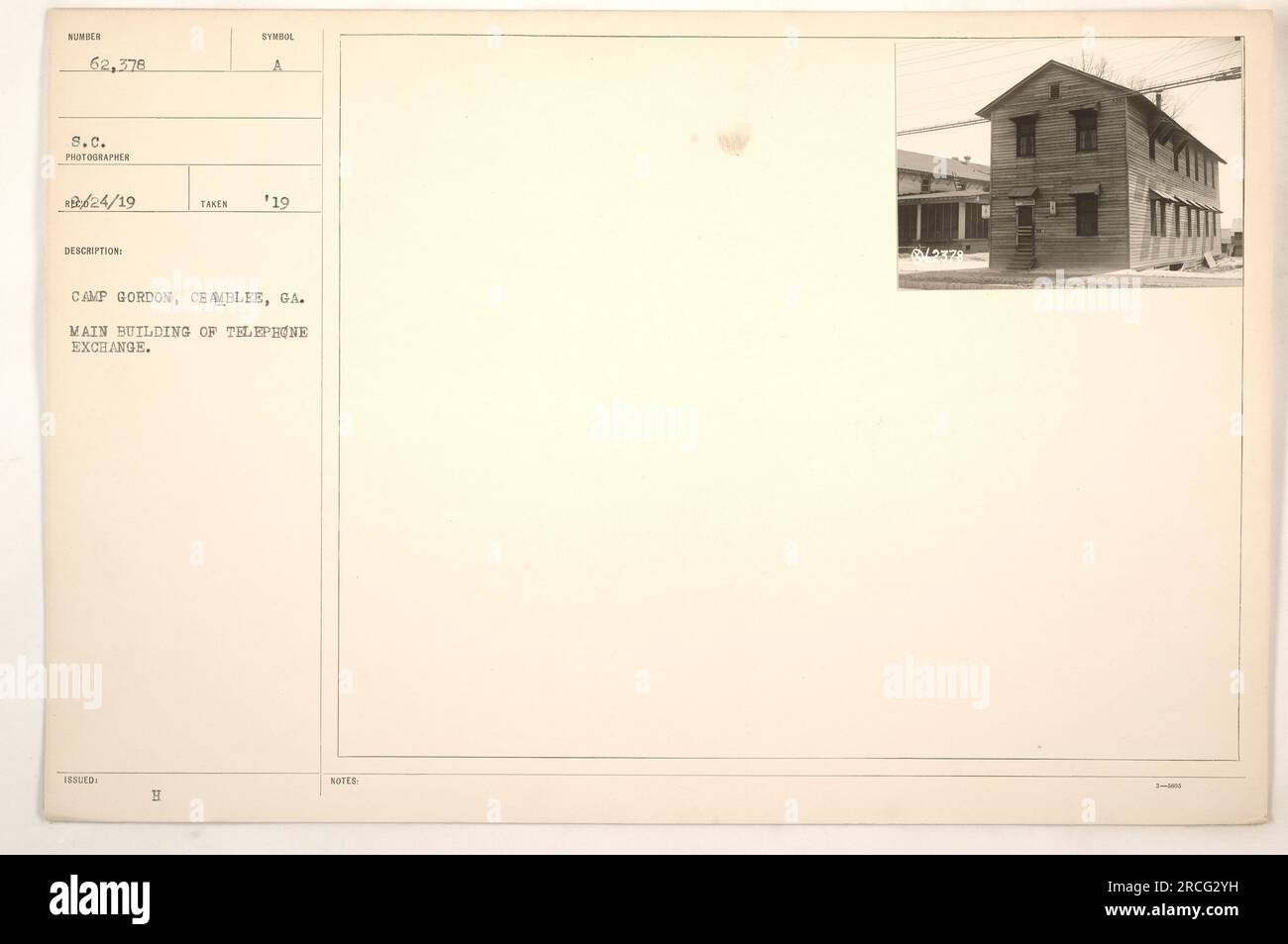 Edificio principal de intercambio telefónico en Camp Gordon, Chamblee, GA. Esta es una imagen tomada en 1890 y fotografiada por 624/19. La etiqueta de la fotografía dice 12378, rodeada de símbolos y una letra 'H'. Foto de stock