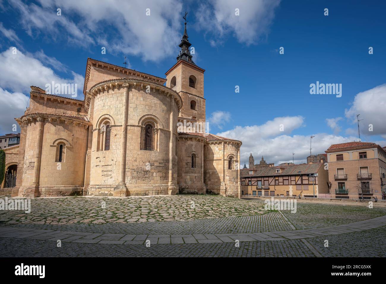Iglesia de San Millán Segovia, España Fotografía de stock Alamy