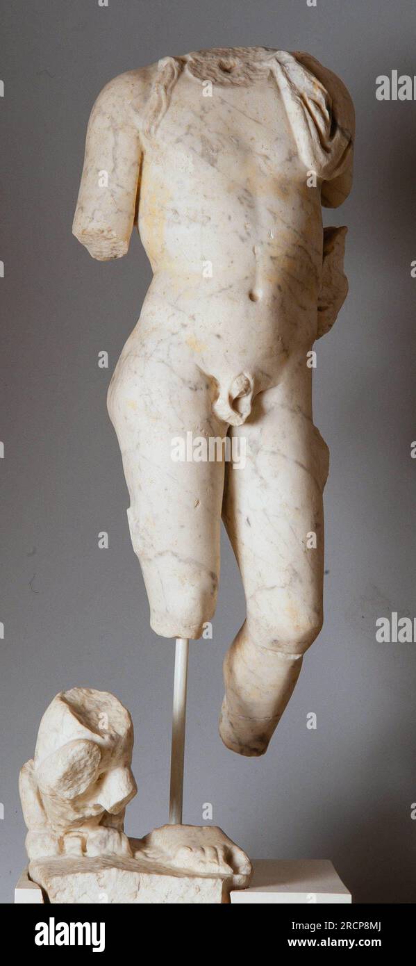 Escultura del dios Baco de la villa romana de los Antigons. Museo de Arqueología Salvador Vilaseca. Foto de stock