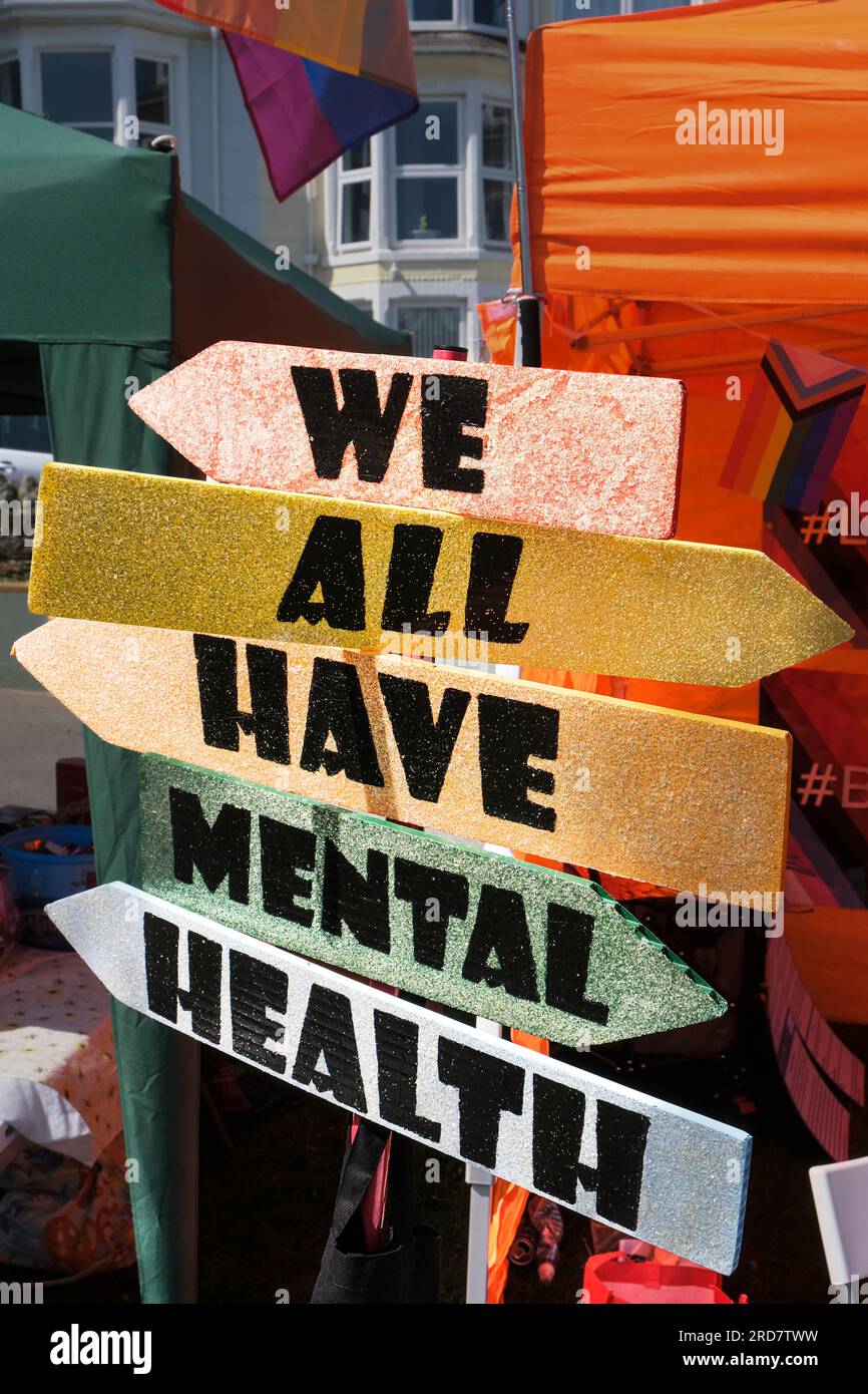 Un letrero colorido sobre los problemas de salud mental. Foto de stock