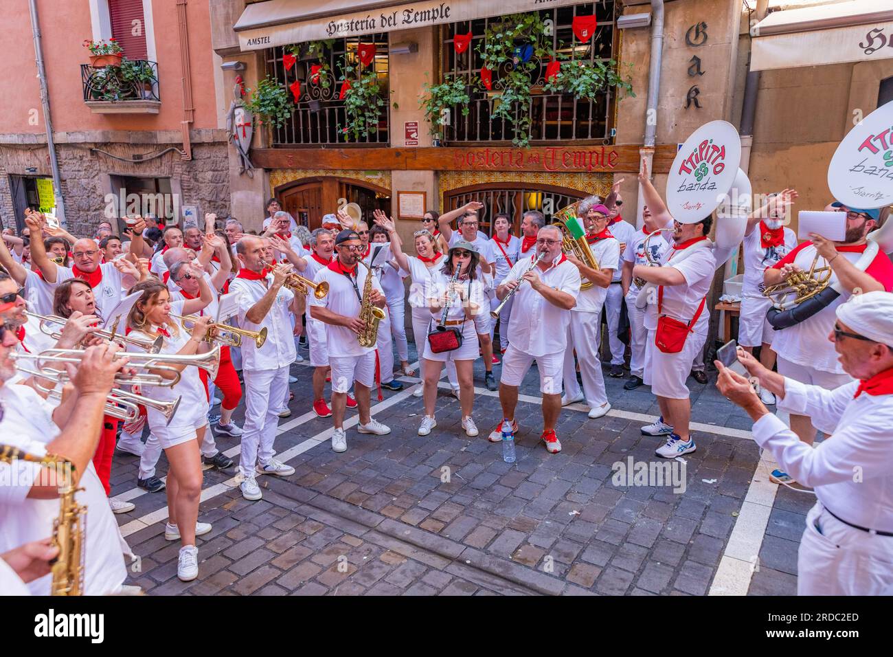 Pamplona, España 09 de julio de 2023 La gente celebra la fiesta de