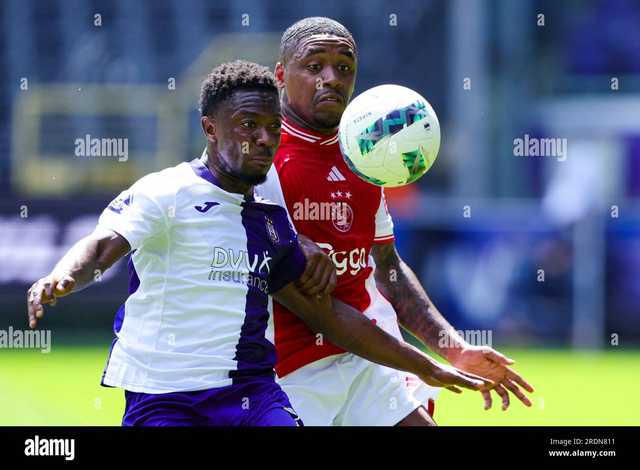 22-07-2023: Sport: Anderlecht v Ajax ANDERLECHT, BELGIUM - JULY 22: Steven  Bergwijn (AFC AJAX) and Louis Patris (RSC Anderlecht) during the match Tes  Stock Photo - Alamy