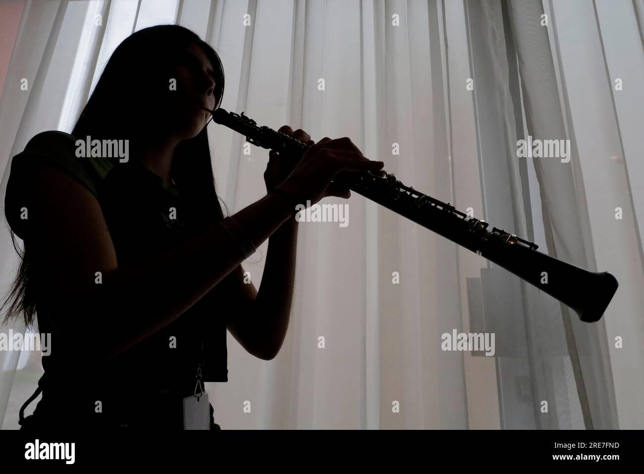 Double oboe fotografías e imágenes de alta resolución - Alamy