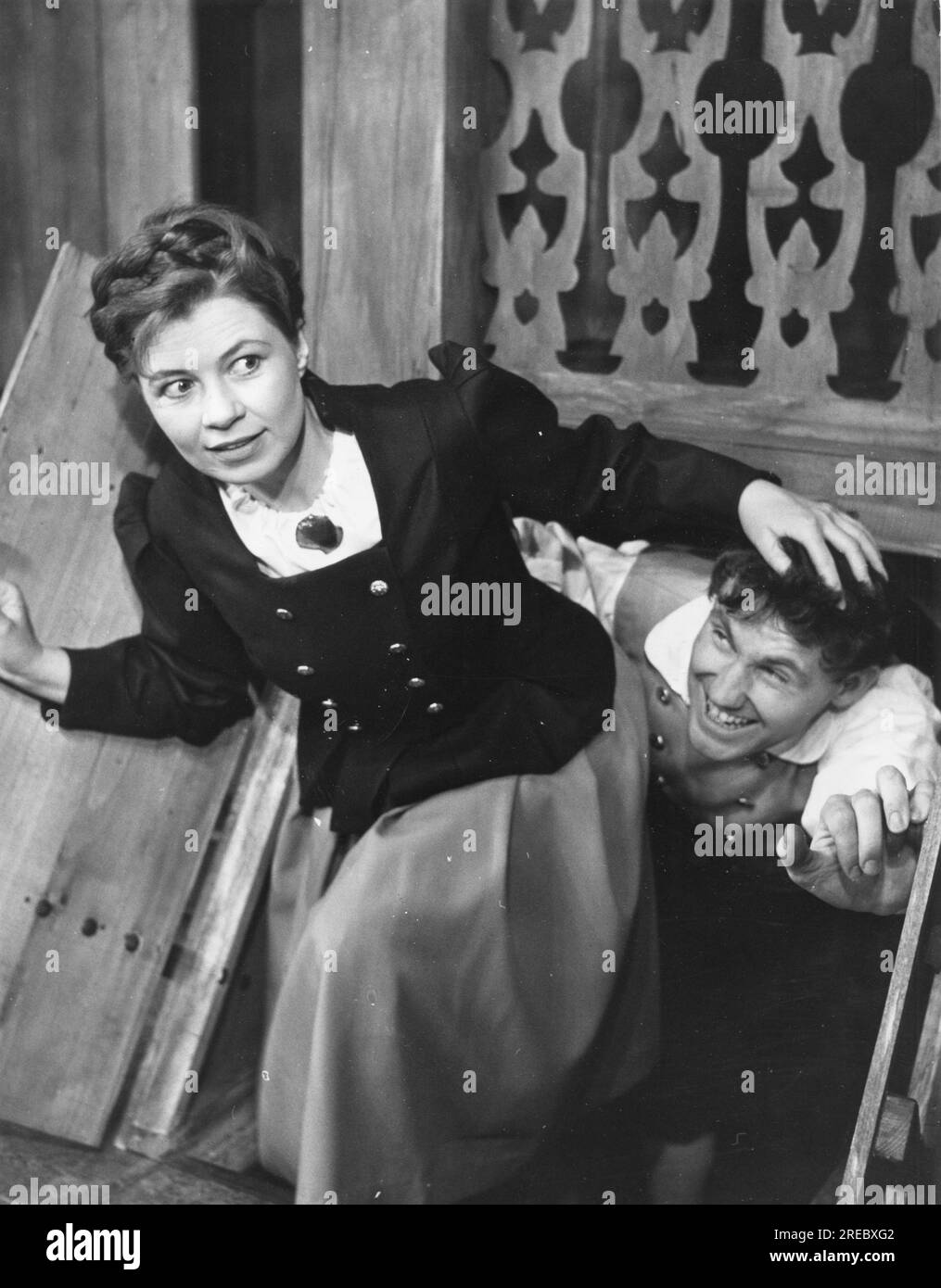 Wehling, Christa, 6.3.1928 - 17,3.1996, actriz de teatro alemana con Edgar Bessen, DERECHOS ADICIONALES-LIQUIDACIÓN-INFORMACIÓN-NO-DISPONIBLE Foto de stock