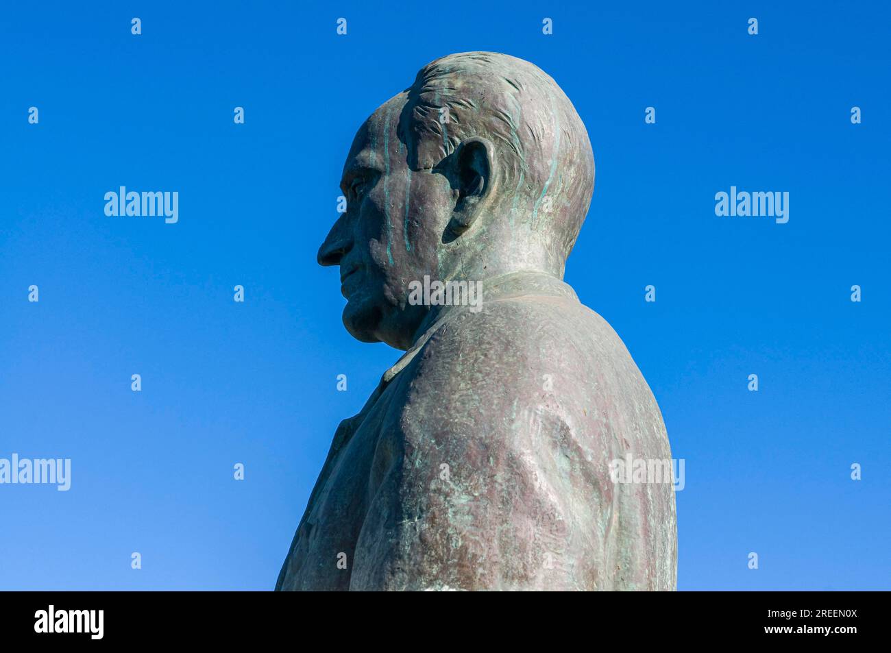 Vulcano statue fotografías e imágenes de alta resolución - Alamy