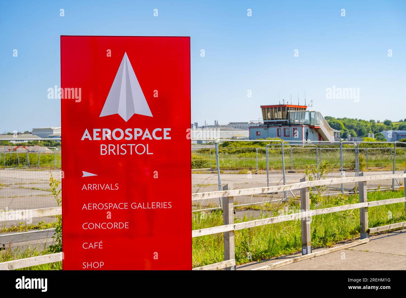 El antiguo control en el aeropuerto de Fulton Bristol. El hogar del Aerospace Bristol Museum Foto de stock