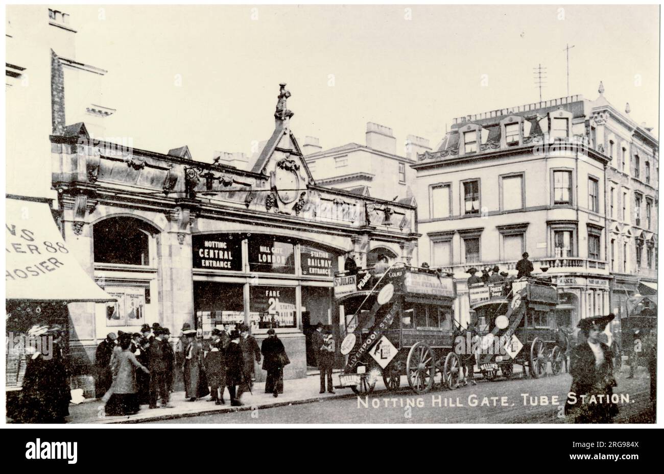 Estación de metro Notting Hill Gate, vistas a la calle. Foto de stock