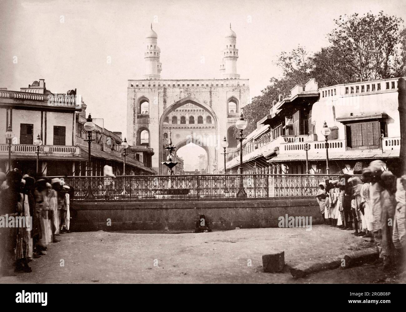 Fotografía Vintage del siglo xix, India - el Char Minar, en Hyderabad Foto de stock