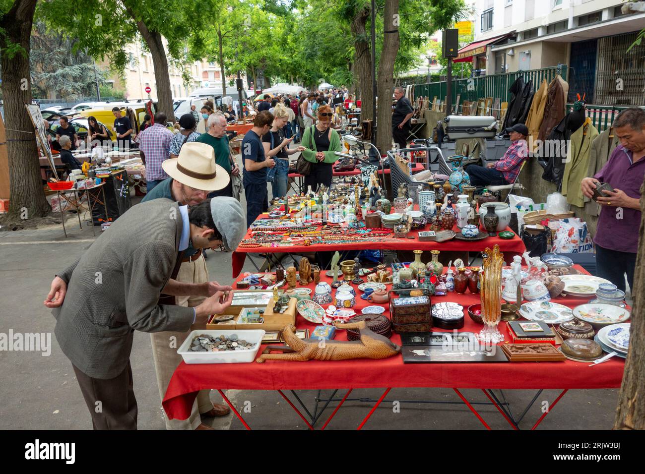 Mercado de pulgas Porte de Vanves. París. Francia, Europa. Foto de stock