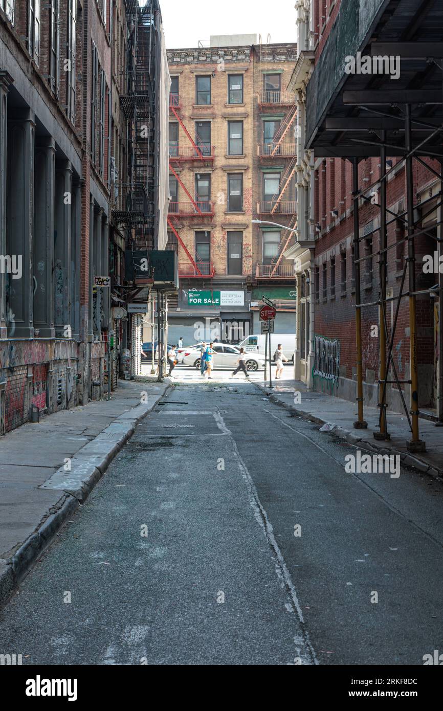 NUEVA YORK, EE.UU.-5 DE AGOSTO de 2023: Calles antiestéticas de Nueva York en Manhattan Foto de stock