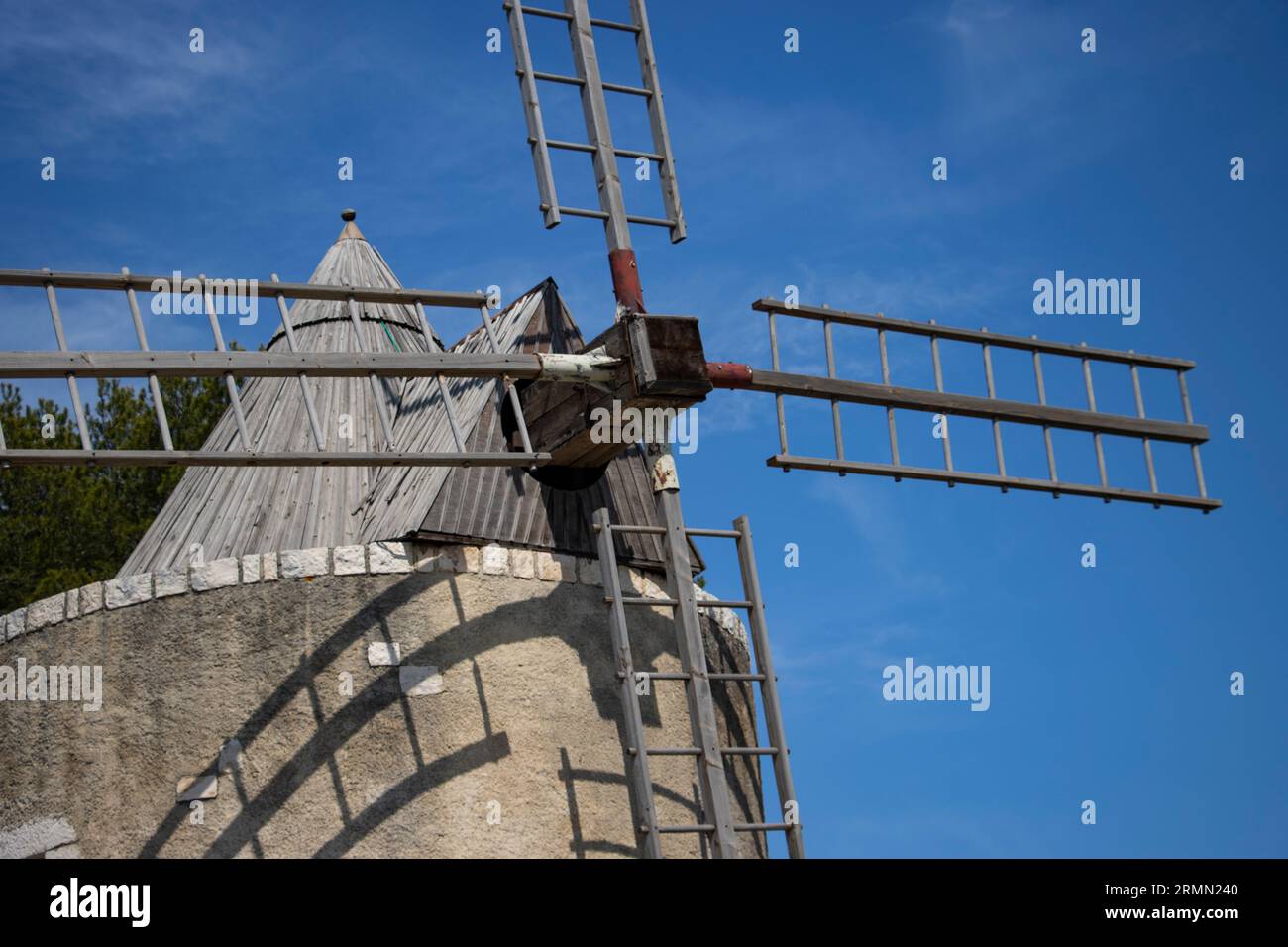 Ventabren Windmill,Ventabren, Bouches-du-Rhône, FRANCIA Foto de stock