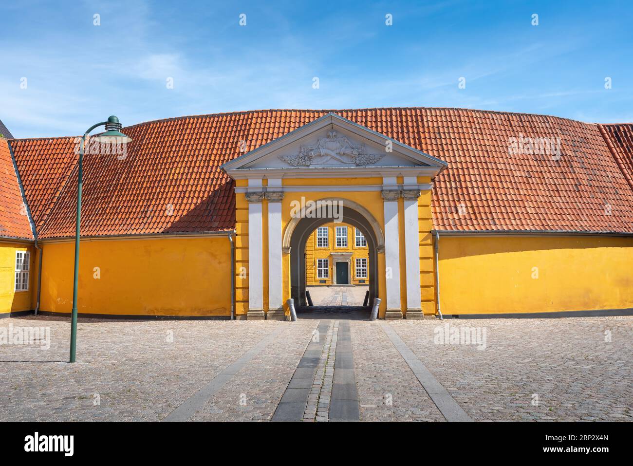 Royal Mansion Gate - Roskilde, Dinamarca Foto de stock