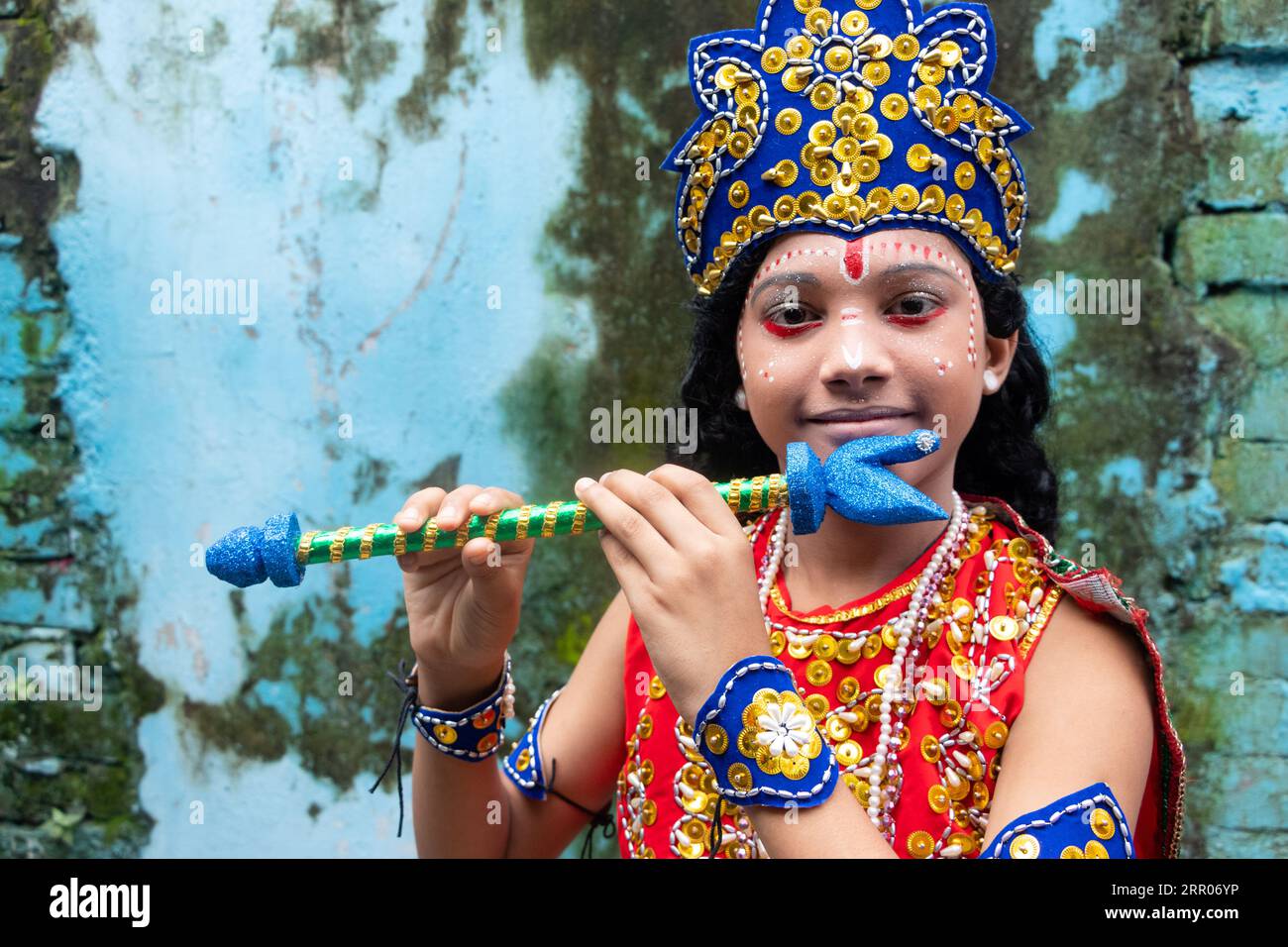 Narayanganj, Dhaka, Bangladesh. 6th Sep, 2023. Children dressed in