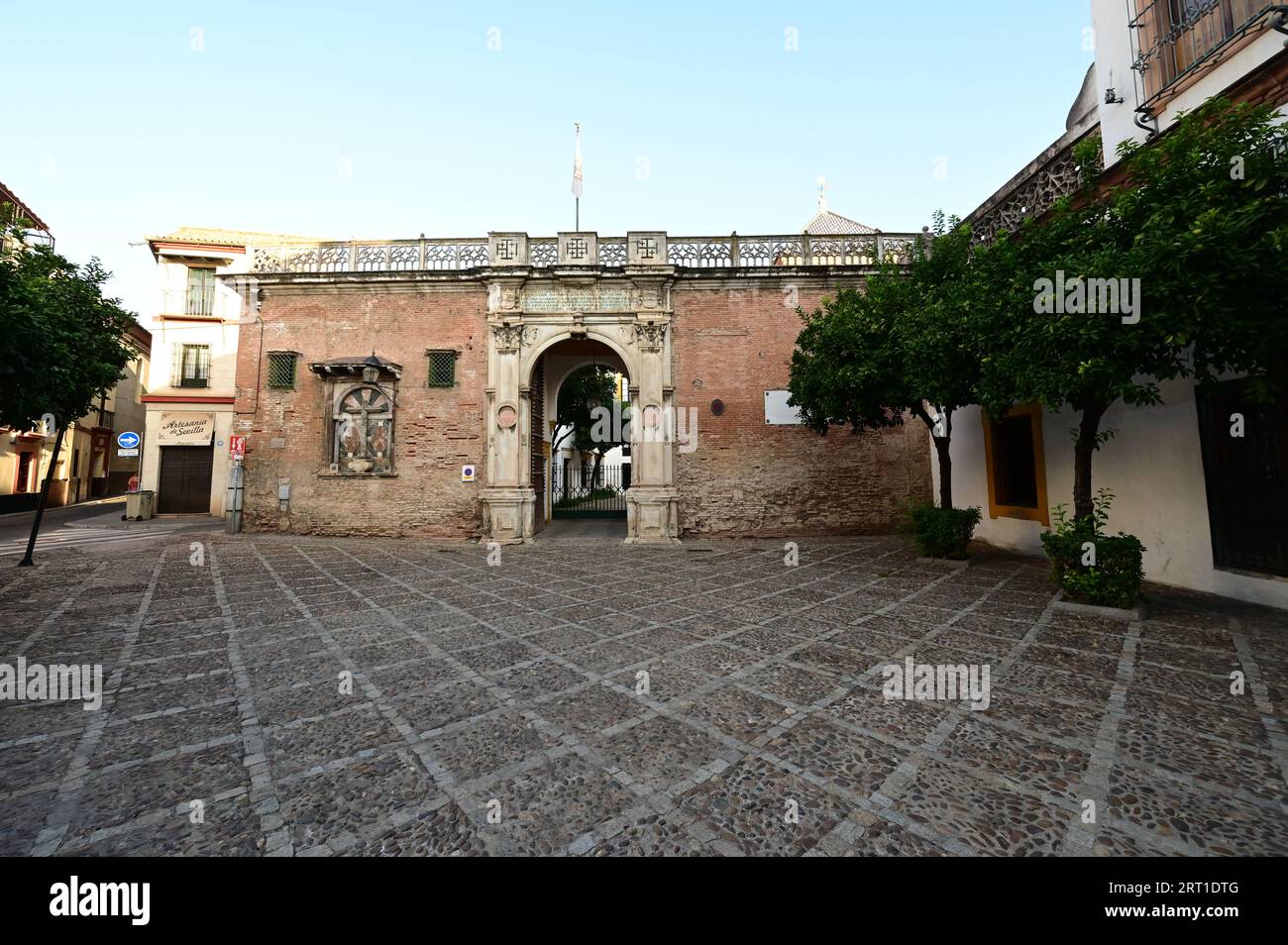 Patio interior de la Casio de Pilato en Sevilla. Foto de stock