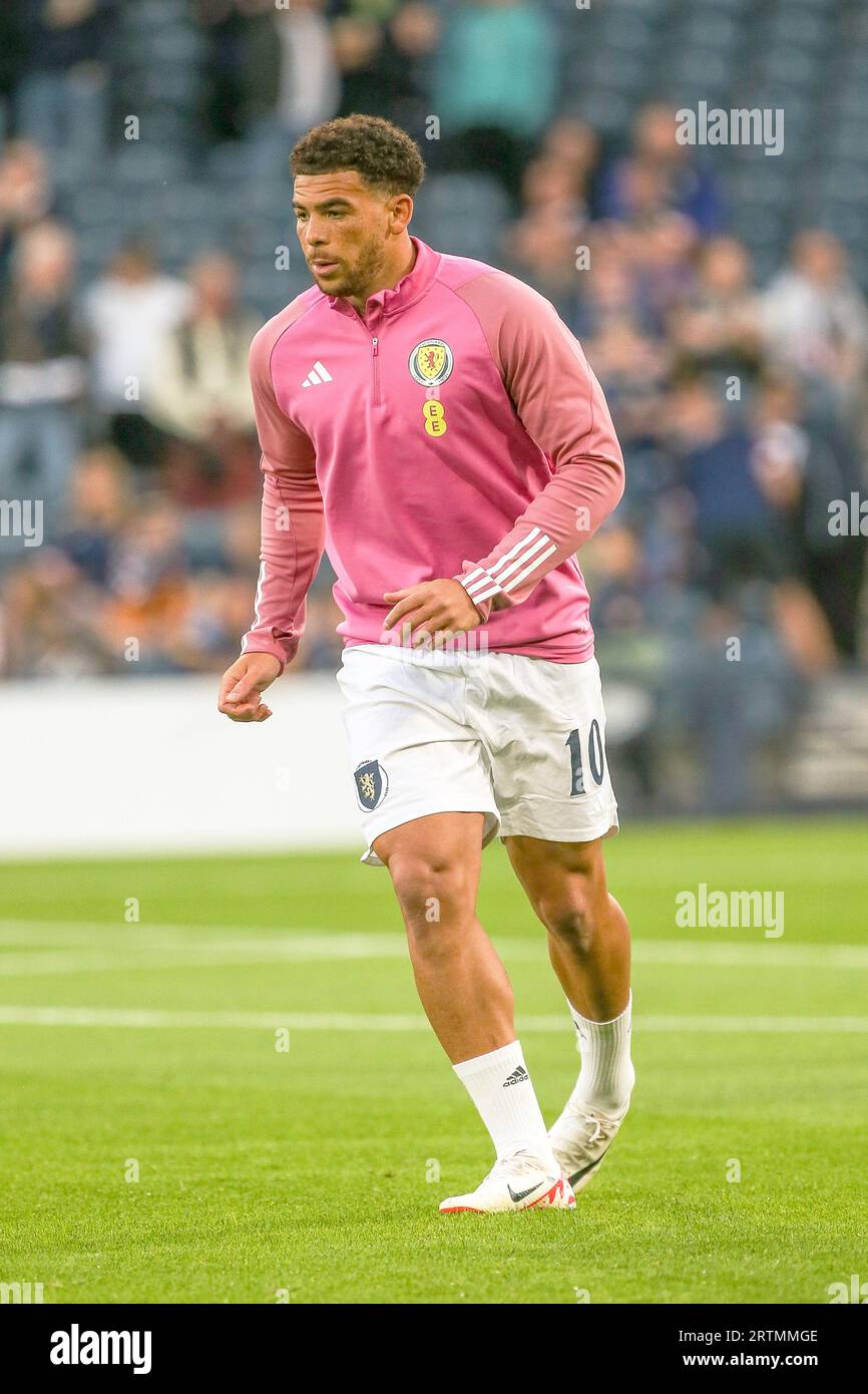 CHE ADAMS, jugador de fútbol profesional, durante una sesión de entrenamiento para la selección nacional escocesa Foto de stock