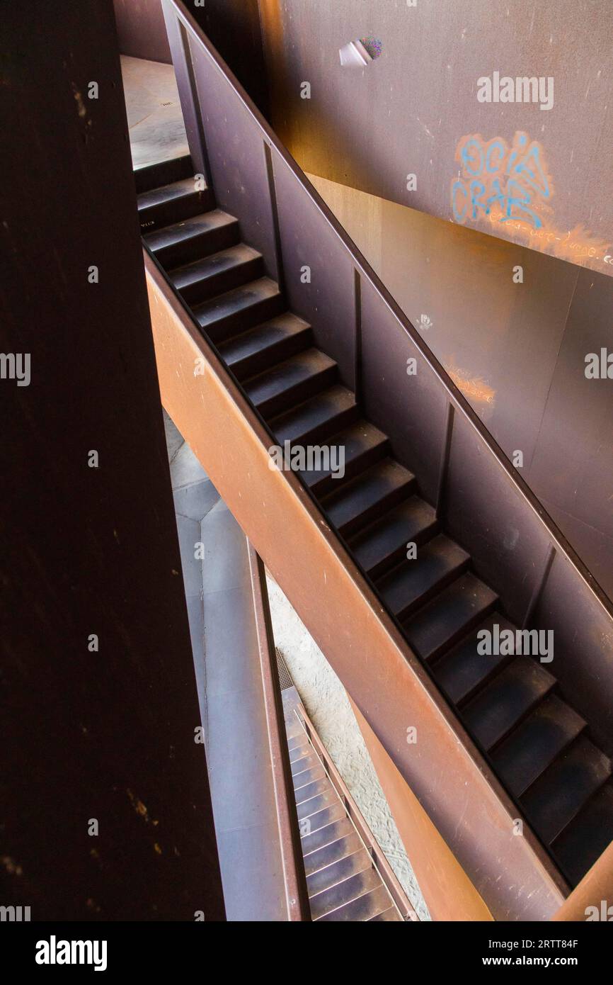 El Rusty Nail, una torre de observación de 30m metros de altura en el