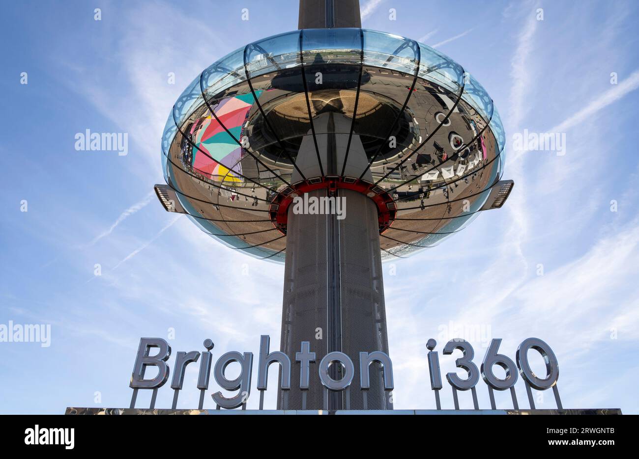 la-i360-de-brighton-es-una-torre-de-observaci-n-m-vil-de-162-m-en-el