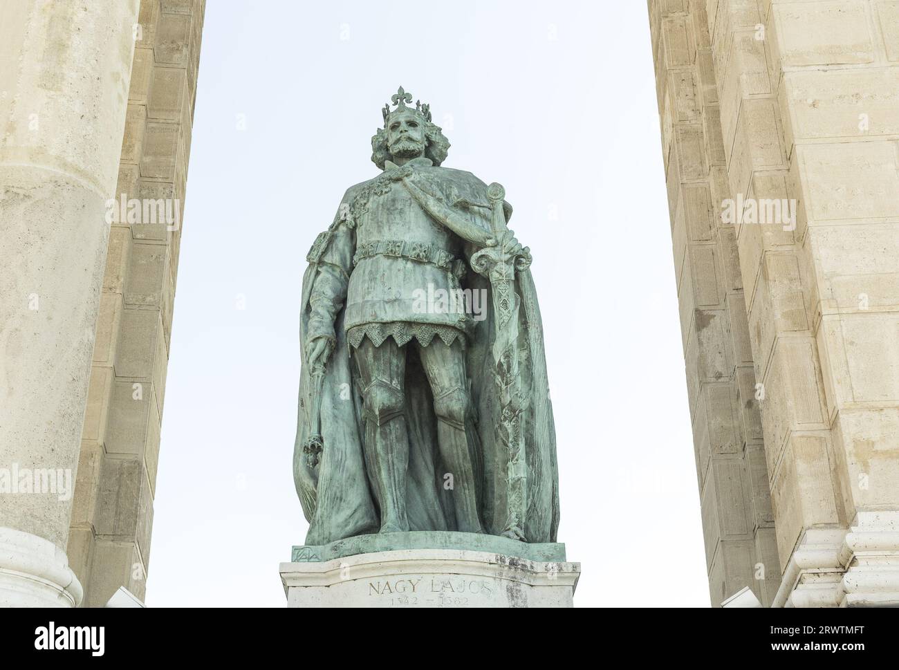 Monumento en la Plaza de los Héroes de Budapest Foto de stock
