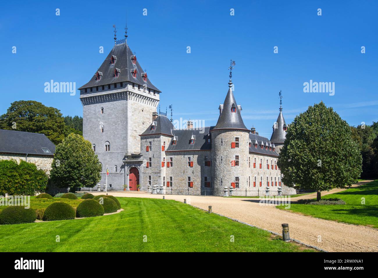 Castillo Jemeppe del siglo XIII / Château d'Hargimont en Hargimont cerca de Marche-en-Famenne, provincia de Luxemburgo, Ardenas belgas, Valonia, Bélgica Foto de stock
