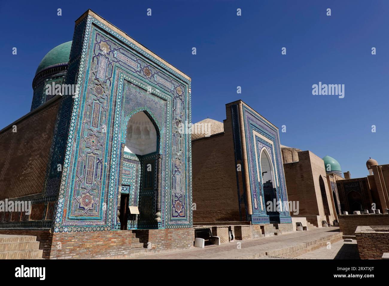 La mundialmente famosa arquitectura islámica de Samarcanda, Patrimonio de la Humanidad de la UNESCO, Uzbekistán, Asia Central, Asia Foto de stock