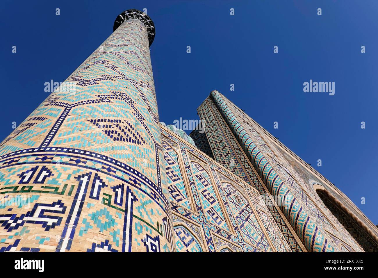 La mundialmente famosa arquitectura islámica de Samarcanda, Patrimonio de la Humanidad de la UNESCO, Uzbekistán, Asia Central, Asia Foto de stock