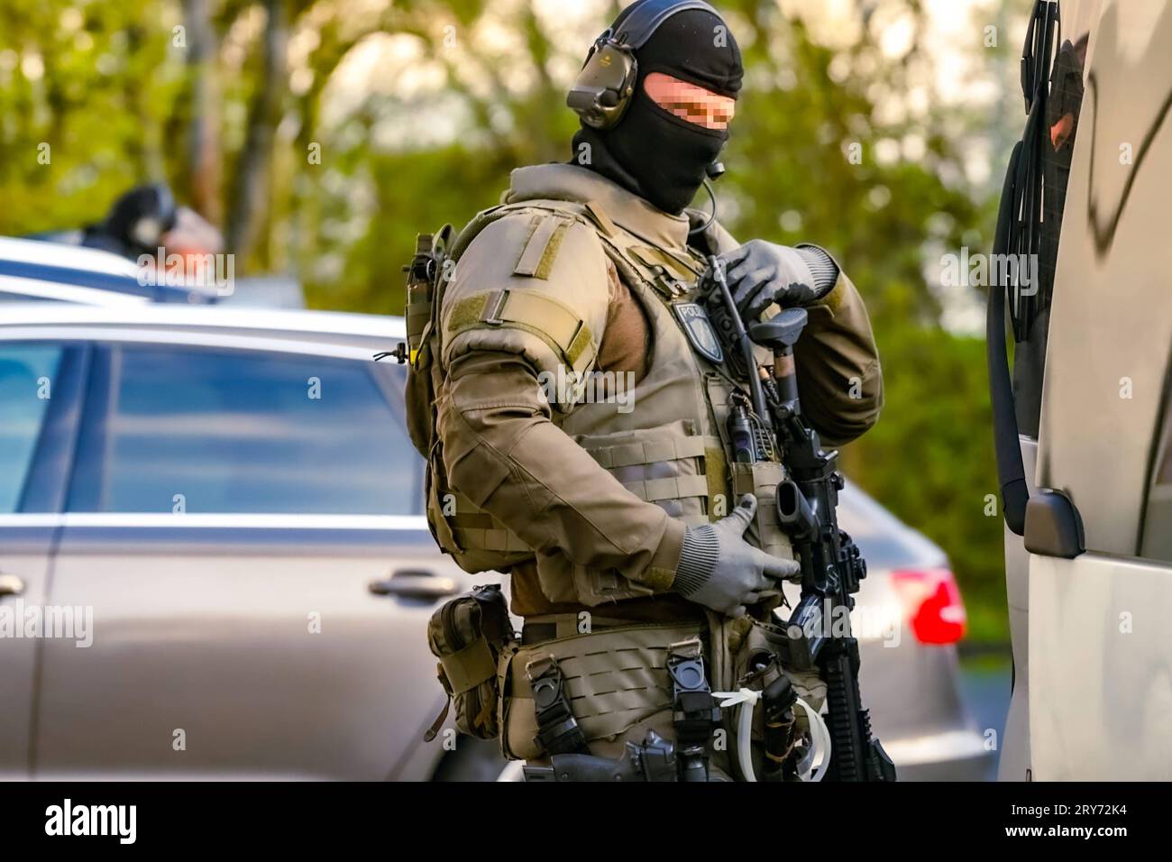 symbolfotos-beamte-des-sek-abk-rzung-f-r-spezialeinsatzkommando-bei