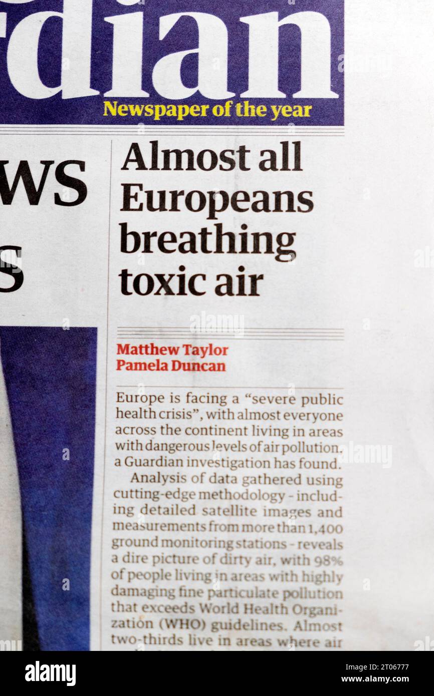 'Casi todos los europeos respiran aire tóxico' titular del periódico Guardian recortando el artículo sobre la crisis sanitaria de la contaminación atmosférica 21 de septiembre de 2023 Londres Reino Unido Europa Foto de stock