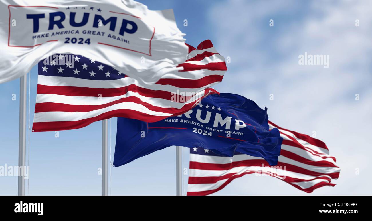 Arlington, EE.UU., 22 2023 de marzo Las banderas de la campaña