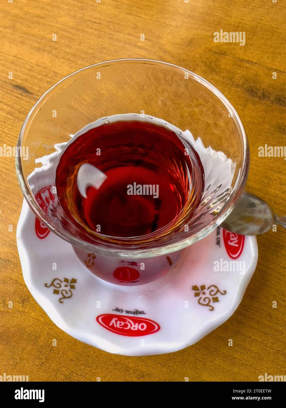 Beba té y disfrute de las vacaciones en Selcuk, Izmir, Turquía Foto de stock
