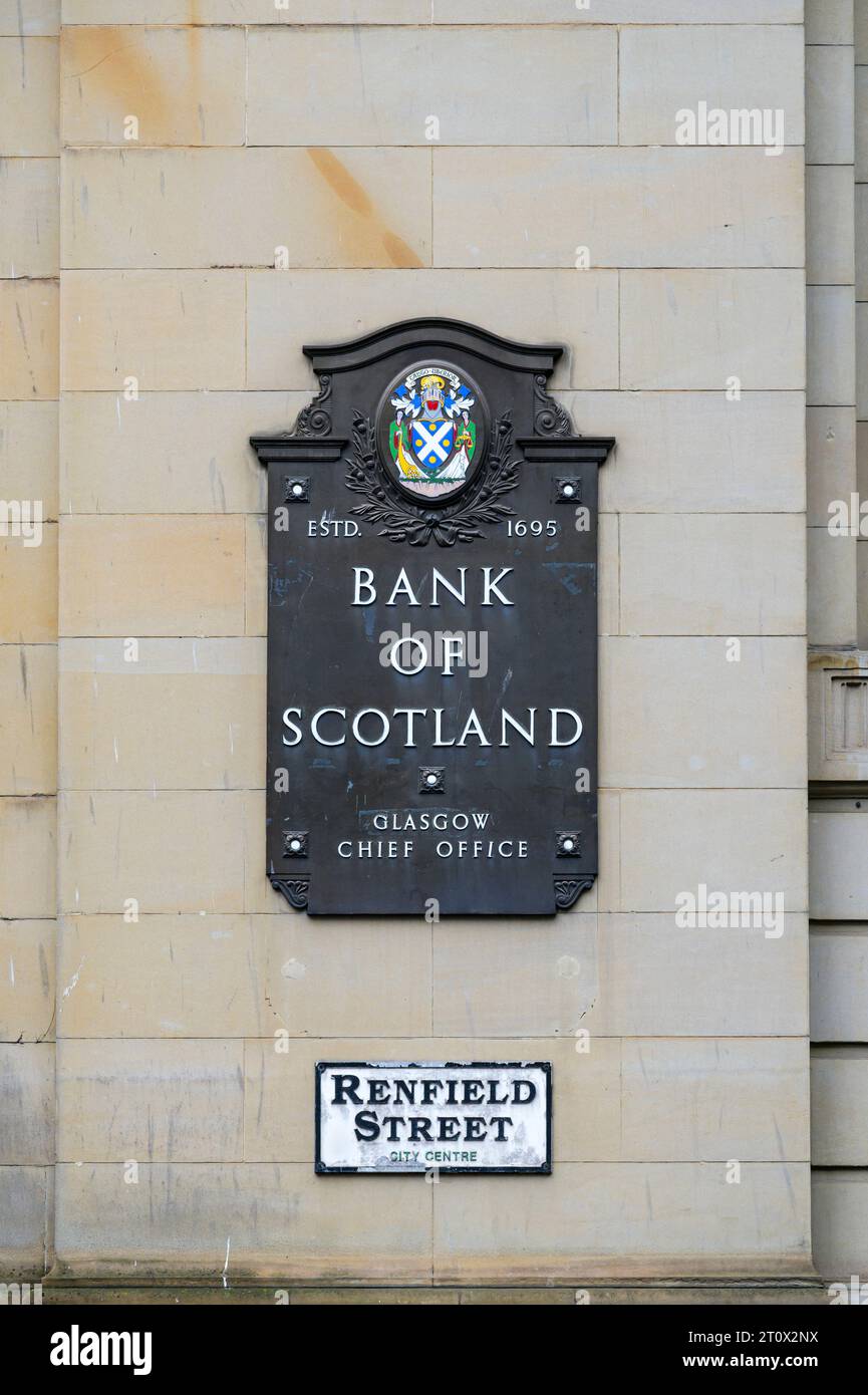 Un antiguo signo del Banco de Escocia, Renfield Street, Glasgow, Escocia, Reino Unido, Europa Foto de stock