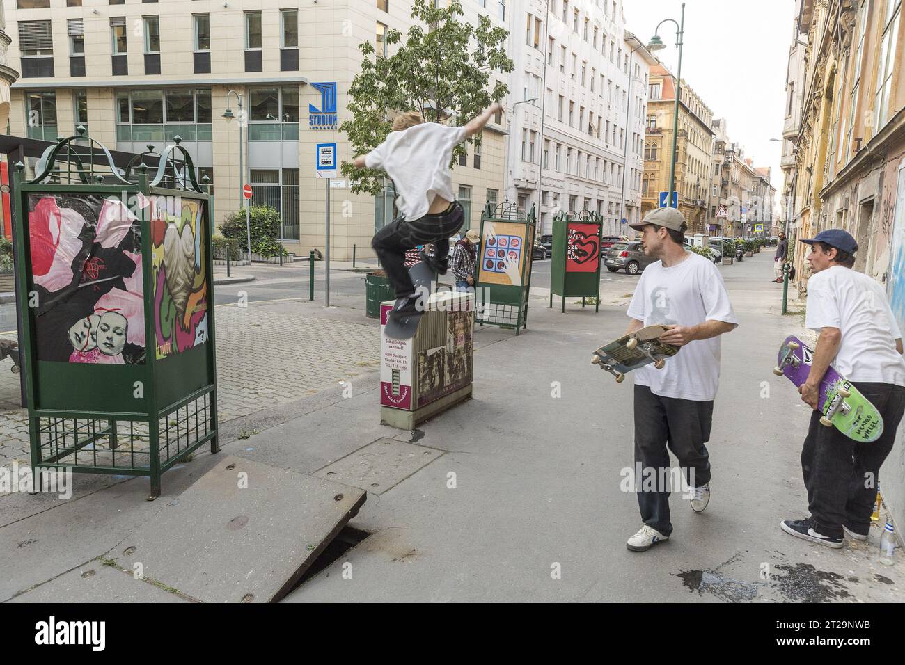 Los patinadores en Budapest Foto de stock