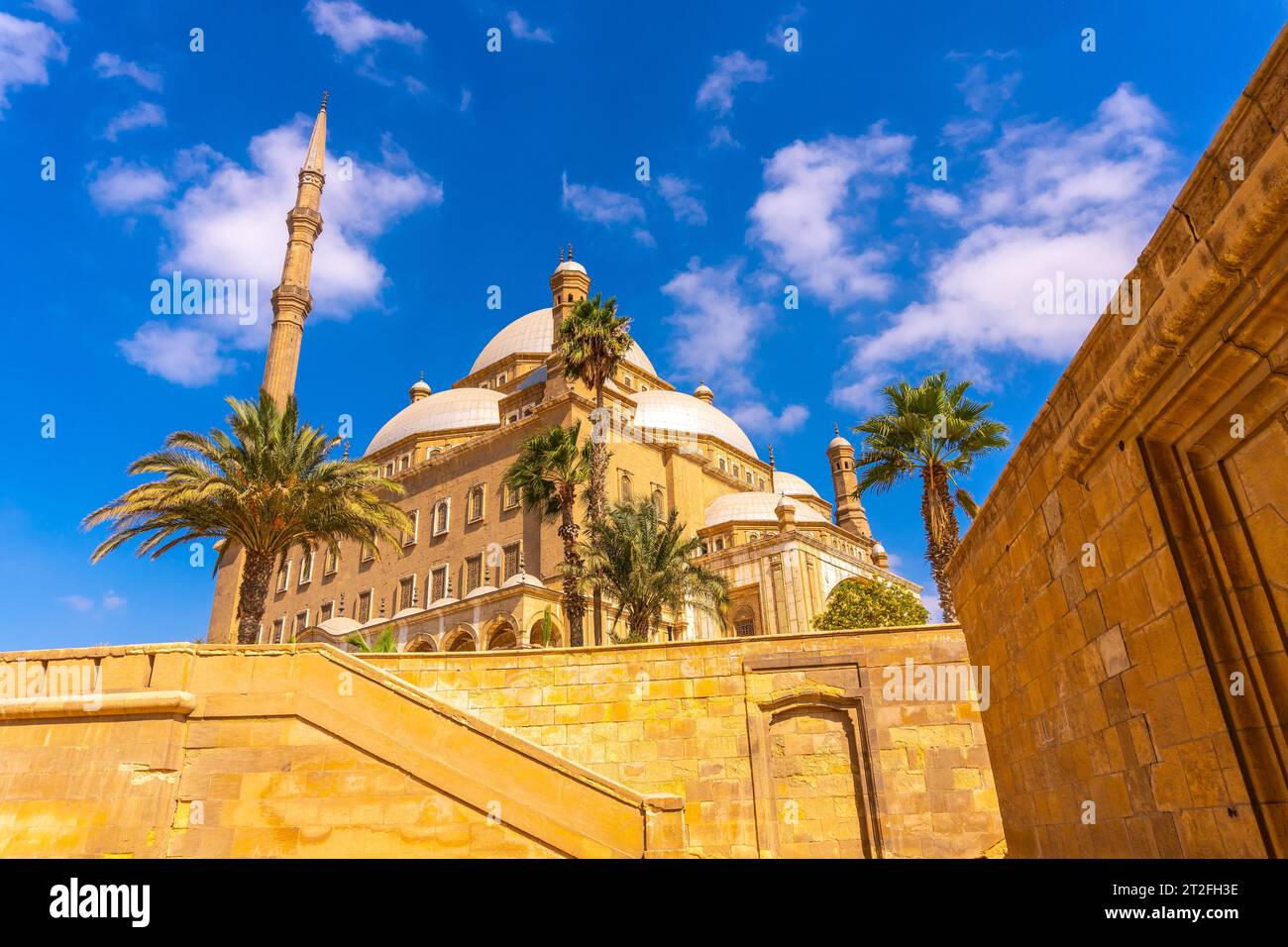 Exteriores de la Mezquita de Alabastro en la ciudad de El Cairo, la capital de Egipto. África Foto de stock